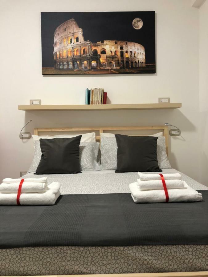 Apartamento Detached House Garden Roma Exterior foto
